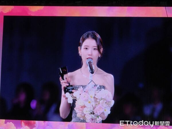 ▲▼IU奪獎、GD。（圖／讀者提供）