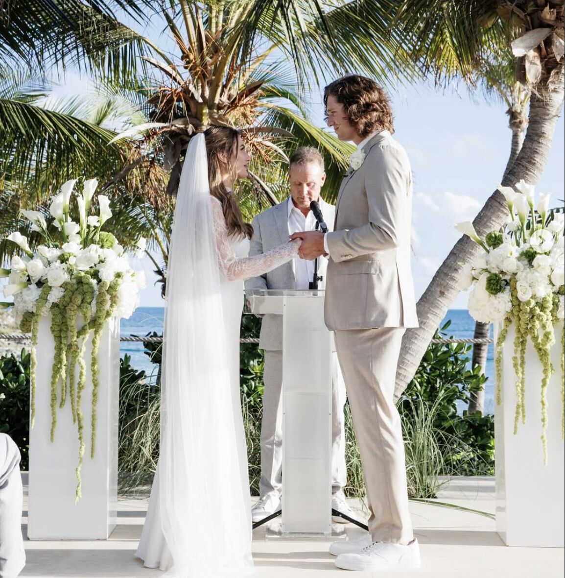 ▲道奇隊投手格拉斯諾宣布結婚。（圖／翻攝Instagram）