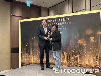 忠實粉絲每年朝聖！月光・海音樂會奪「活動卓越獎」銀質獎