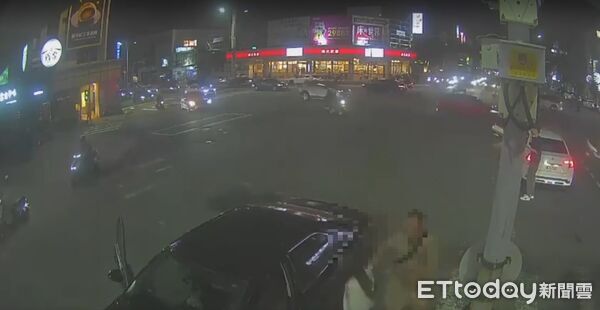 ▲▼台中男撞車&rarr;下秒當街痛毆女友！警到場傻眼&hellip;一查竟是毒駕+藏K。（圖／民眾提供）