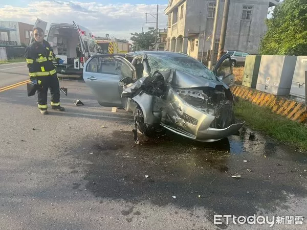 ▲▼台東縣成功鎮麒麟路車禍，2人命危。（圖／記者楊漢聲翻攝）