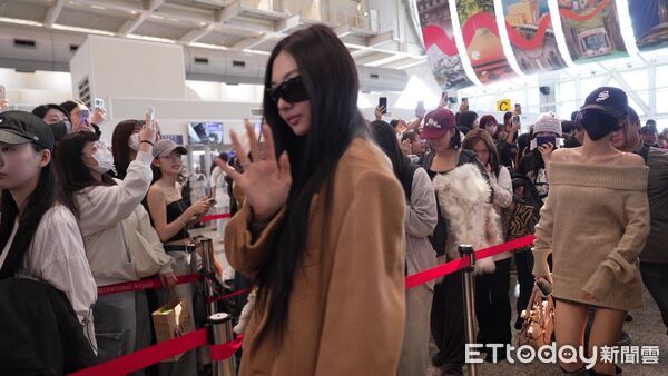 ▲▼直擊／「哈洗大叔」崔代勳、嚴志媛、MEOVV、潤娥、惠利。（圖／記者吳睿慈攝）