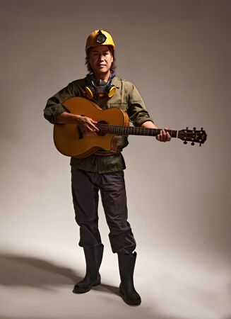 ▲▼ 吳永吉Kiat T&aacute;ng推出個人首張台語專輯。（圖／獨一無二娛樂文化提供）