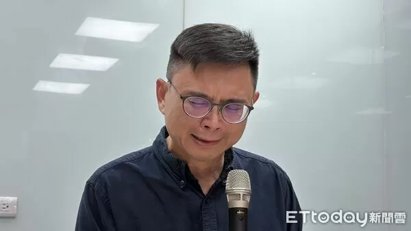 ▲▼立委賴瑞隆哭了。（圖／記者吳世龍攝）