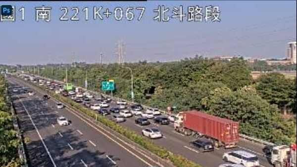 ▲國1北彰化溪州及埤頭路段先後發生2起追撞車禍。（圖／翻攝自國道1968）