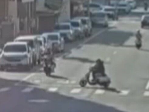 ▲彰化花壇鄉機車對撞，3人受傷送醫。（圖／民眾提供）