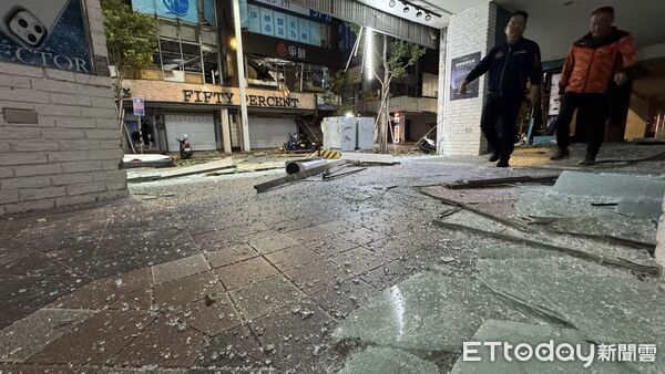 ▲▼板橋定食8餐廳發生氣爆。（圖／記者陳以昇攝）