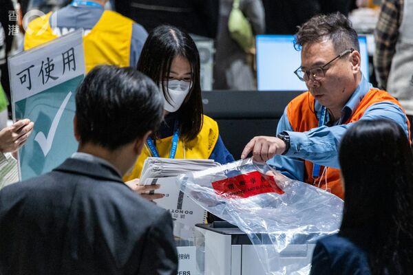 ▲香港立法會選舉開票。（圖／香港01）