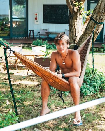 慈妹男友外型陽光、身材健壯且愛好戶外活動，和慈妹頗速配。	（翻攝自慈妹男友IG）