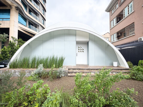 ▲▼桃園中壢預約制太空站咖啡館「R.B.C COFFEE HEAD咖啡專門店」，品味自烘單品與大人系甜點。（圖／部落客VIVIYU提供）