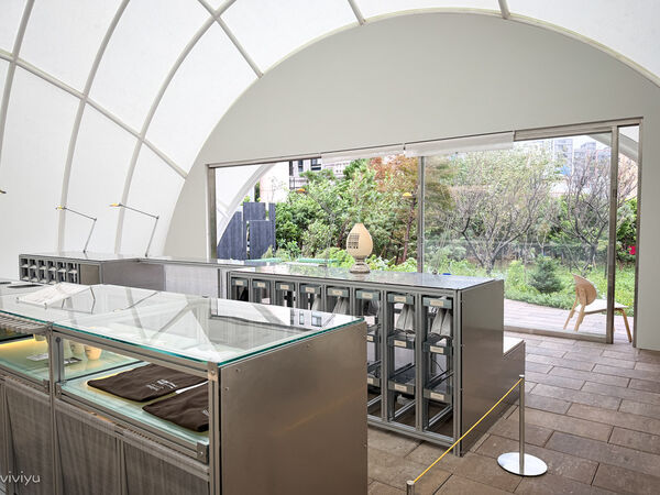 ▲▼桃園中壢預約制太空站咖啡館「R.B.C COFFEE HEAD咖啡專門店」，品味自烘單品與大人系甜點。（圖／部落客VIVIYU提供）