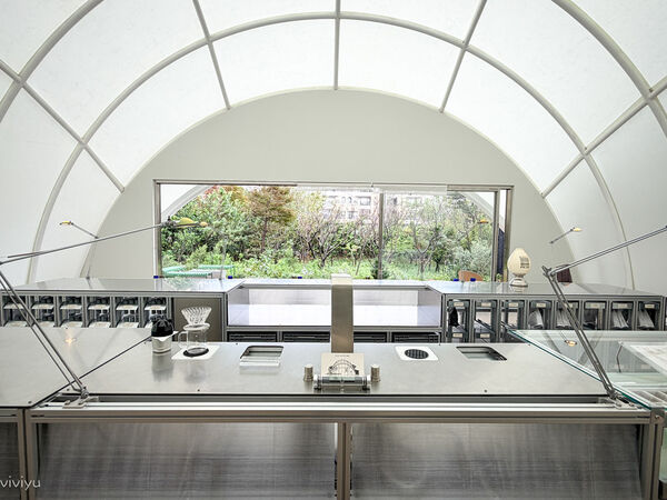 ▲▼桃園中壢預約制太空站咖啡館「R.B.C COFFEE HEAD咖啡專門店」，品味自烘單品與大人系甜點。（圖／部落客VIVIYU提供）