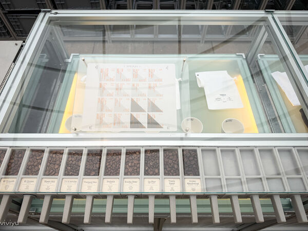 ▲▼桃園中壢預約制太空站咖啡館「R.B.C COFFEE HEAD咖啡專門店」，品味自烘單品與大人系甜點。（圖／部落客VIVIYU提供）