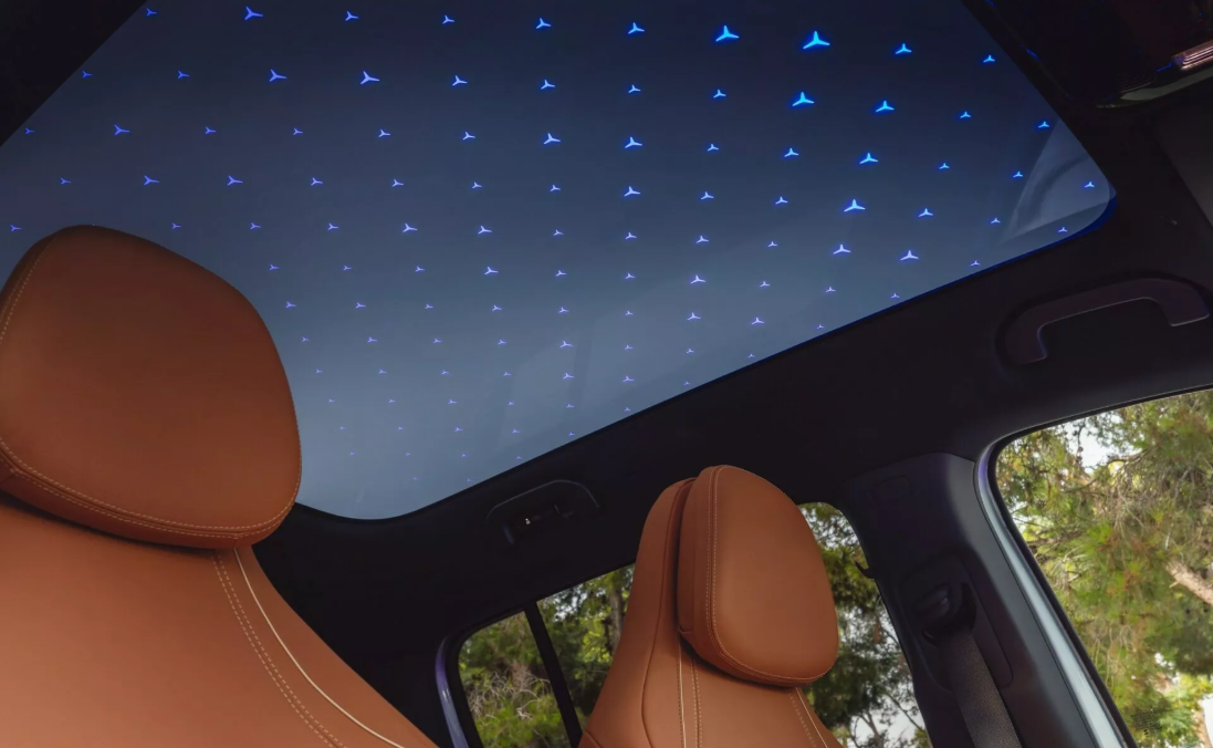 ▲新一代賓士GLB以電動車先發！未來還會有油車版。（圖／翻攝自賓士）