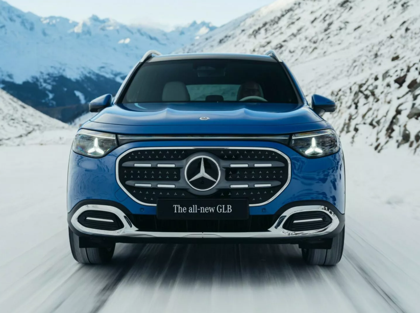 ▲新一代賓士GLB以電動車先發！未來還會有油車版。（圖／翻攝自賓士）