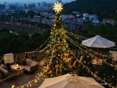 台中大坑山頂變身歐洲聖誕村！