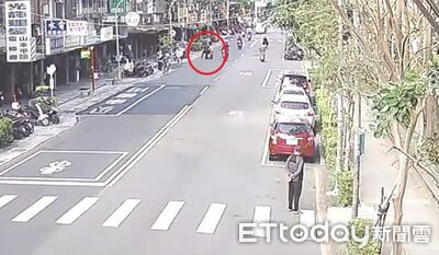 新北男喬21萬債務未果　竟持雙鋸怒砍債主！勸架男也遭殃