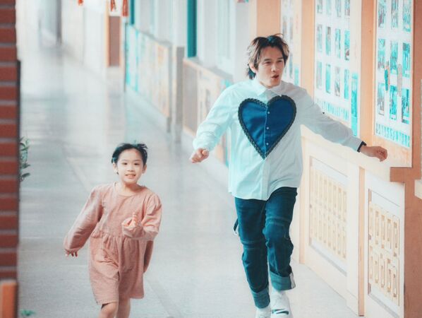 ▲▼ 羅文裕為女兒表現打出90分。（圖／大賞門文化提供）