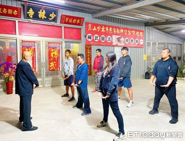 ▲台灣少林達摩禪武會推出免費健康武術教練培訓營，課程內容包含熱身功、健身功與達摩氣功，歡迎民眾踴躍報名參加。（記者林東良翻攝，下同）