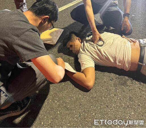 ▲▼台中七期黑吃黑1061萬現金被搶走。（圖／記者許權毅翻攝）