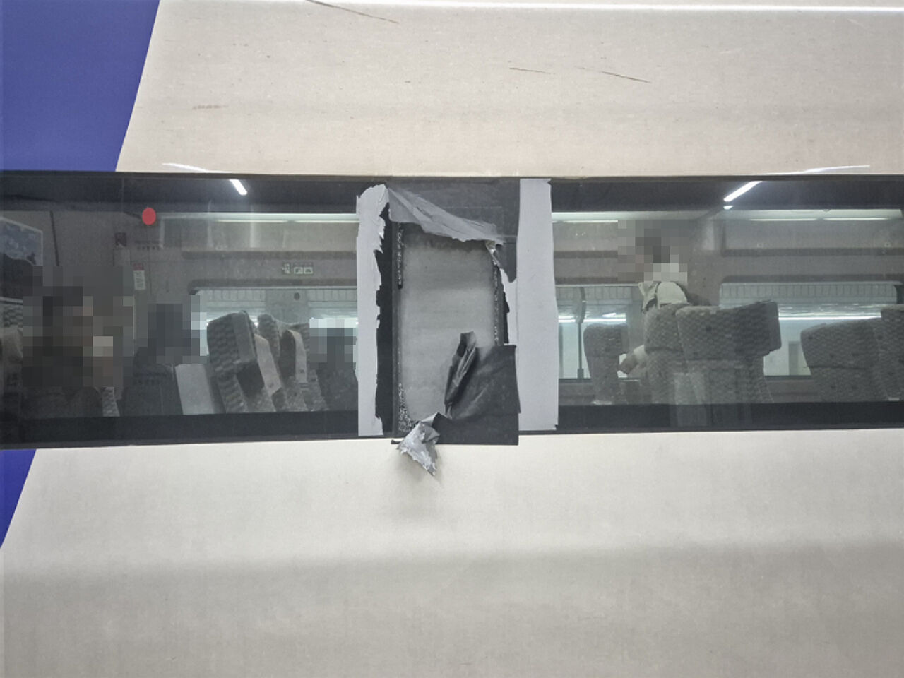 韓高鐵KTX淪補丁列車！車窗擊破「黏補膠帶」繼續跑　鐵路專家嚇壞