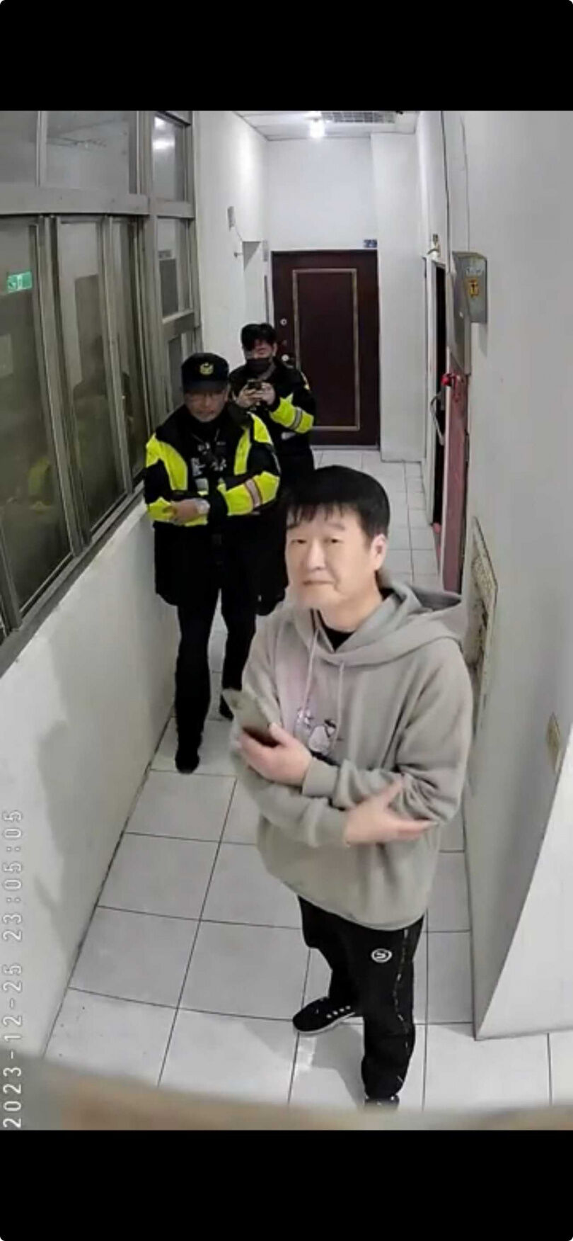 超冤政三代2／菸錢、前妻女兒整牙費都她出　瑜珈女神被騙來台血淚史曝光