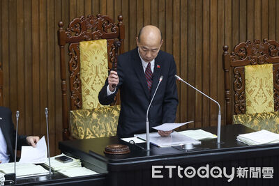 停砍公教年金過關 綠委曝:一人要負擔3萬元