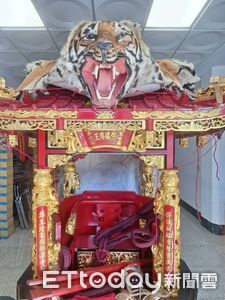 萬華青山王祭登場 保儀尊王披虎頭首度參與正日遶境