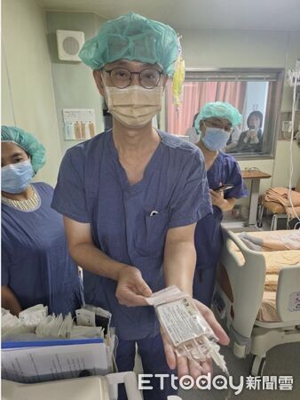 ▲花蓮慈院李啟誠副院長分享結合細胞、基因與免疫療法三者兼具的創新癌症治療。（圖／慈濟醫學中心提供，下同）