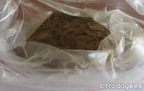 小磨坊進口的印度香芹粉檢出蘇丹色素。（圖／食藥署提供）