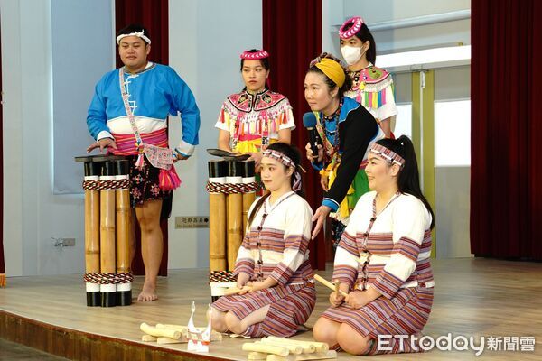 ▲原住民族文化巡迴列車在新南國小啟動，以《槳影・海心》舞作呈現阿美族海洋文化之美。（記者林東良翻攝，下同）