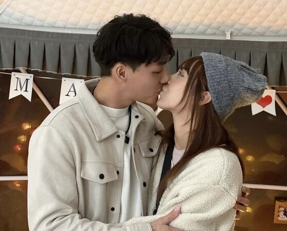 ▲▼       陳晨威求婚成功      。（圖／取自陳晨威IG）