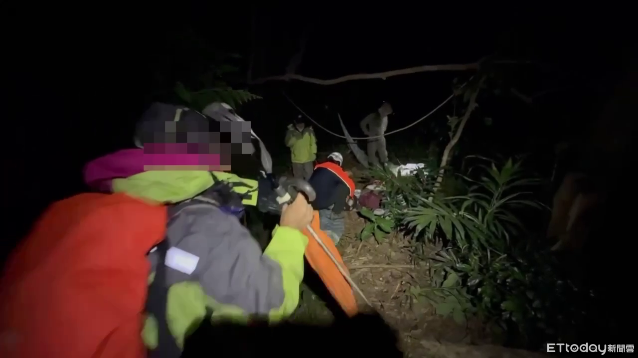 7山友登南投小出山迷路!警消摸黑搜尋8hrs 全員凌晨終獲救