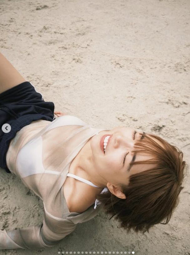 ���i���f