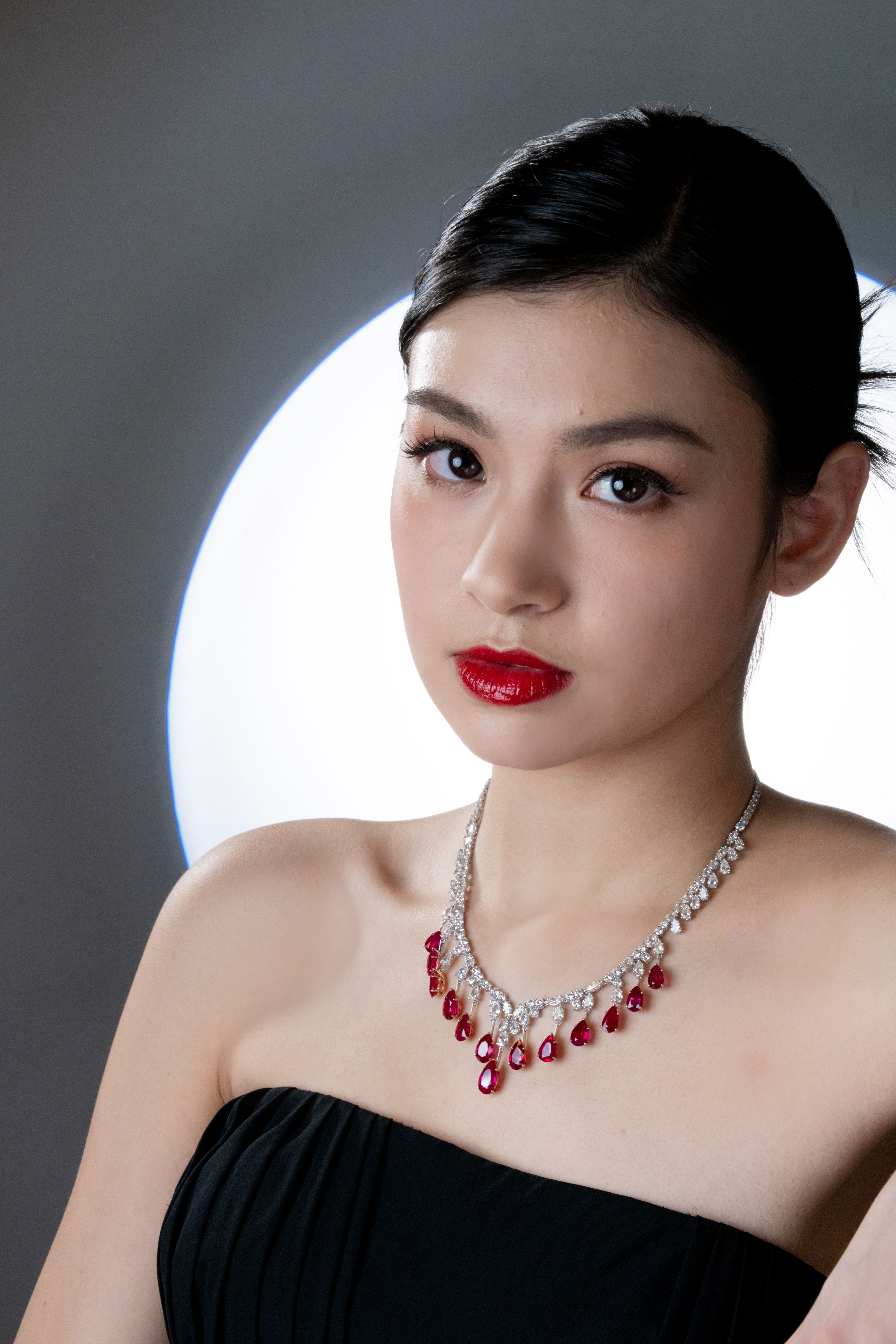 ▲▼ Diamond Bank            。（圖／豆葉珠寶）