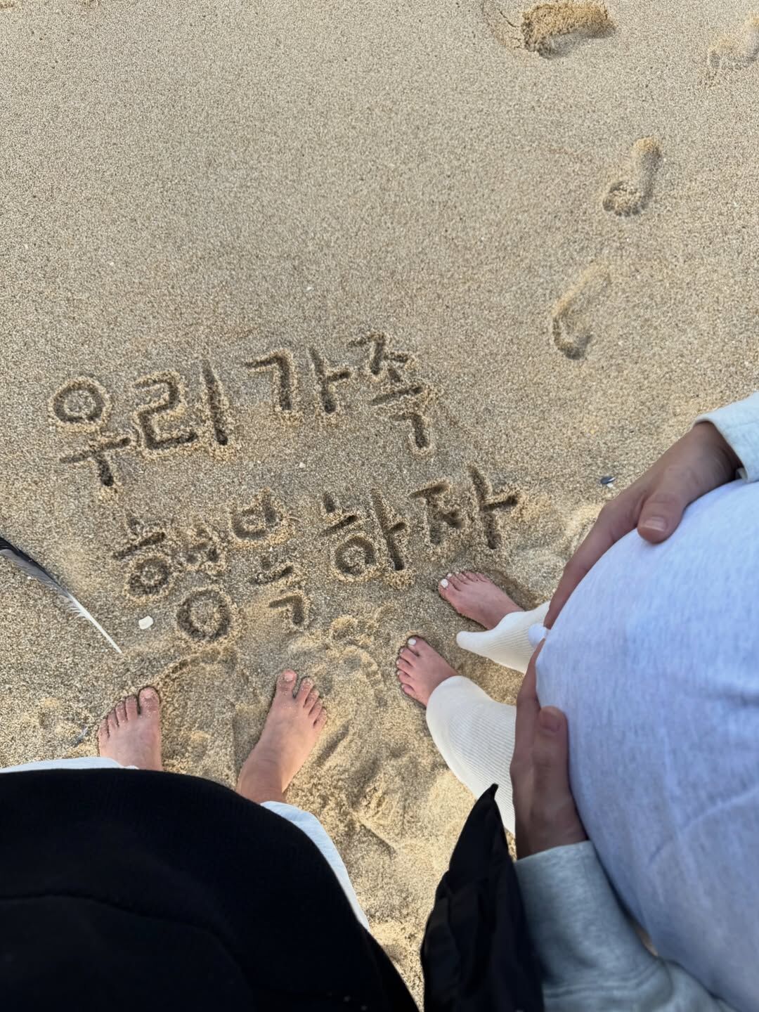 ▲▼神話李玟雨當爸了！嗨曬照：一家四口都幸福吧。（圖／翻攝自Instagram／mstyle79）