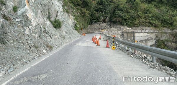 ▲中橫公路155.8K將進行邊坡刷坡施工，自12 ／11起至月底整點放行10分鐘交通管制。（圖／公路局提供）