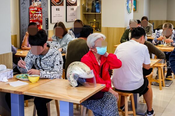 ▲▼新北三重美食「光興腿庫」搬家新地址，好吃便當店開幕營業。（圖／部落客陳小可提供）