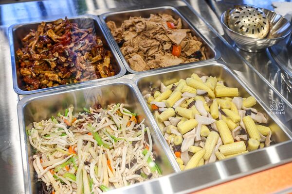 ▲▼新北三重美食「光興腿庫」搬家新地址，好吃便當店開幕營業。（圖／部落客陳小可提供）