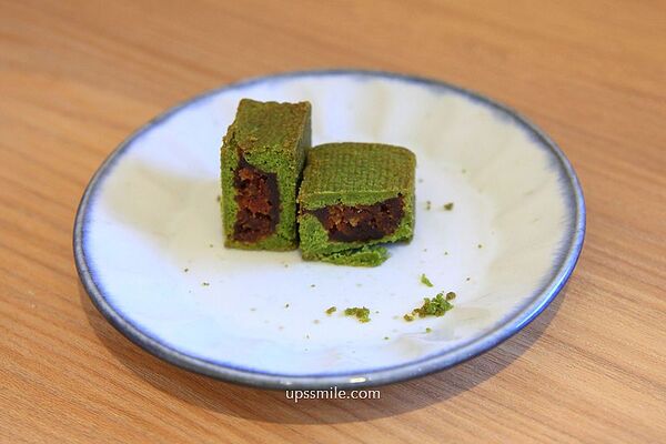 ▲▼台中抹茶專賣店「南田牧野家審計門市」，抹茶控必吃千層蛋糕。（圖／部落客萍子提供）