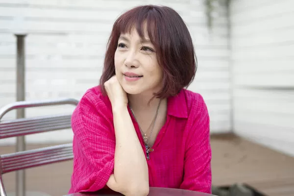 ▲▼阮丹青凍齡如昔。（圖／羅藝工作室提供）