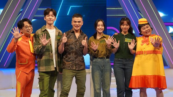 ▲Amanda開心宣布擔任好友Lulu伴娘，節目也特別針對喜宴出題。（圖／公視台語台）