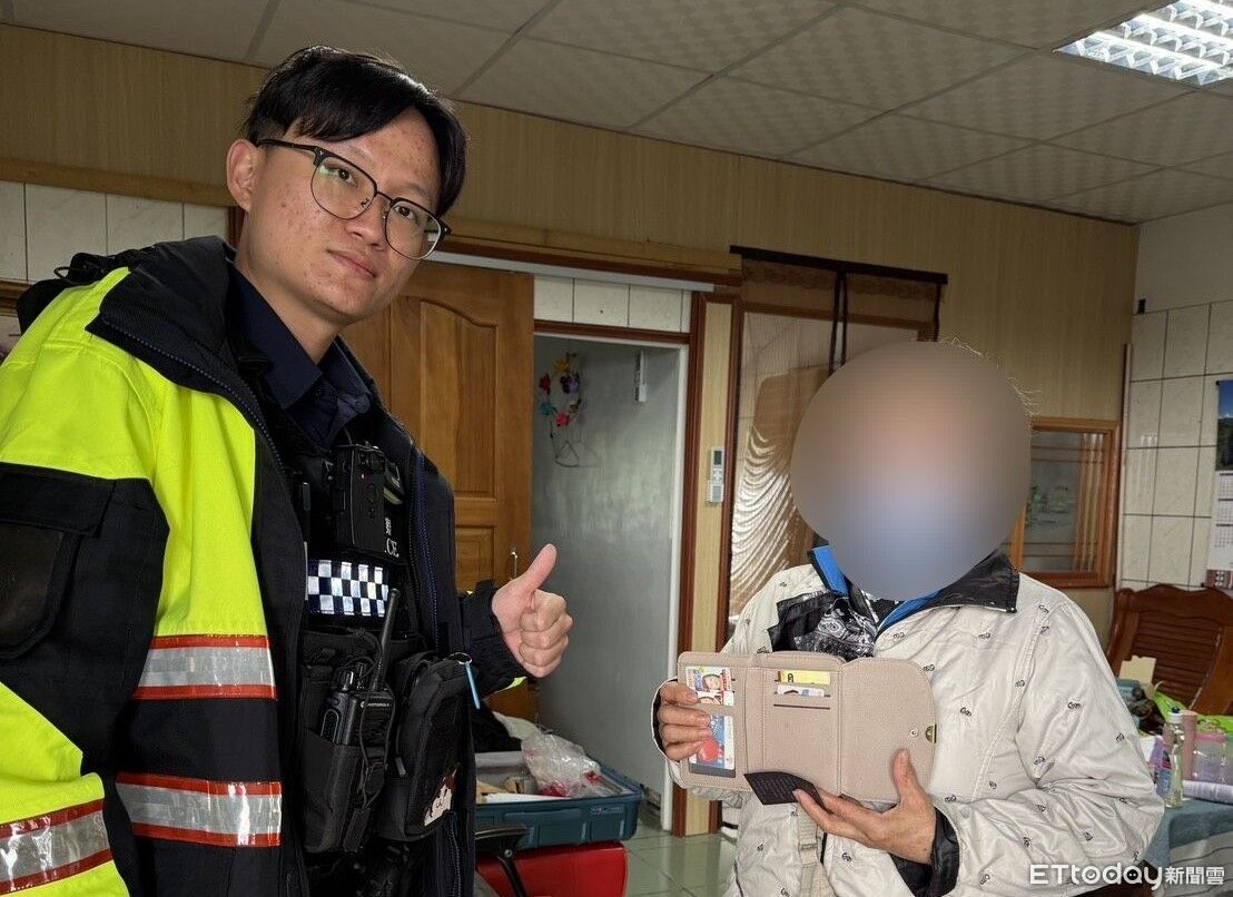 婦以為皮包被偷警陪她回家 原來放在家中椅子上