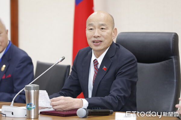 ▲▼立法院長韓國瑜接見年度全國好人好事獲獎代表一行，剛獲得金馬獎終身成就獎的國民阿嬤陳淑芳，今年也是好人好事代表的獲獎人。（圖／記者湯興漢攝）