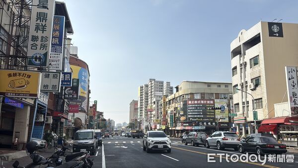 ▲▼       21世紀百貨      。（圖／記者張雅雲攝）