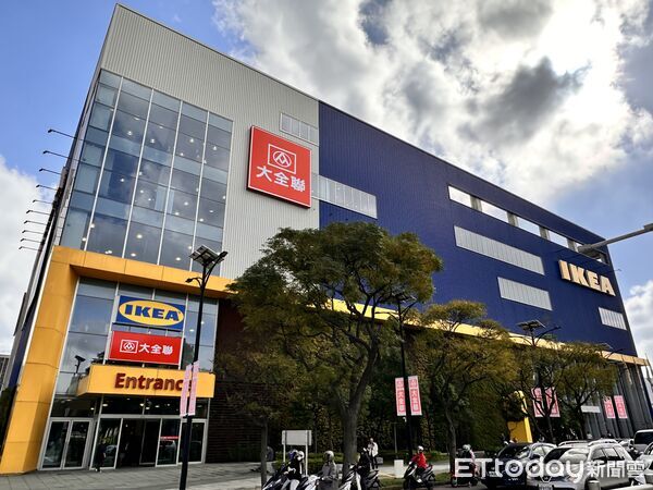 ▲▼大全聯青埔店開張，是大全聯改名後首家門市。（圖／記者林育綾攝）