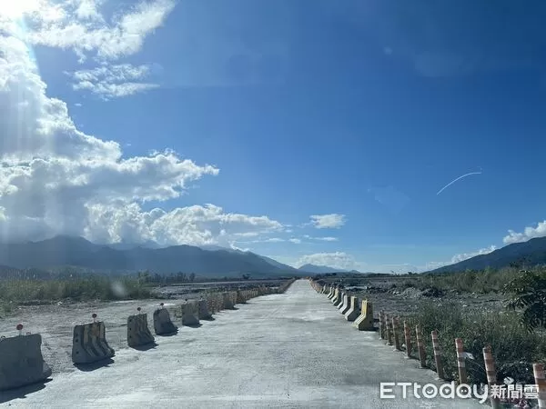 ▲▼花蓮玉里鎮玉長便道搶修完工，今日上午11時重新開放通車。（圖／玉里鎮公所提供，下同）