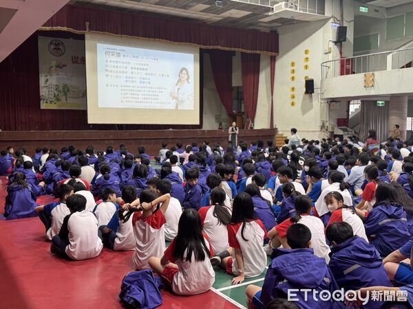 ▲台南市6校獲選友善校園人權教育示範學校，推動學生人權意識向下扎根。（記者林東良翻攝，下同）