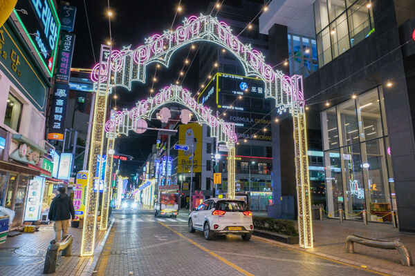 ▲▼阿班飯店 Arban Hotel。（圖／部落客飛天璇的口袋授權提供）