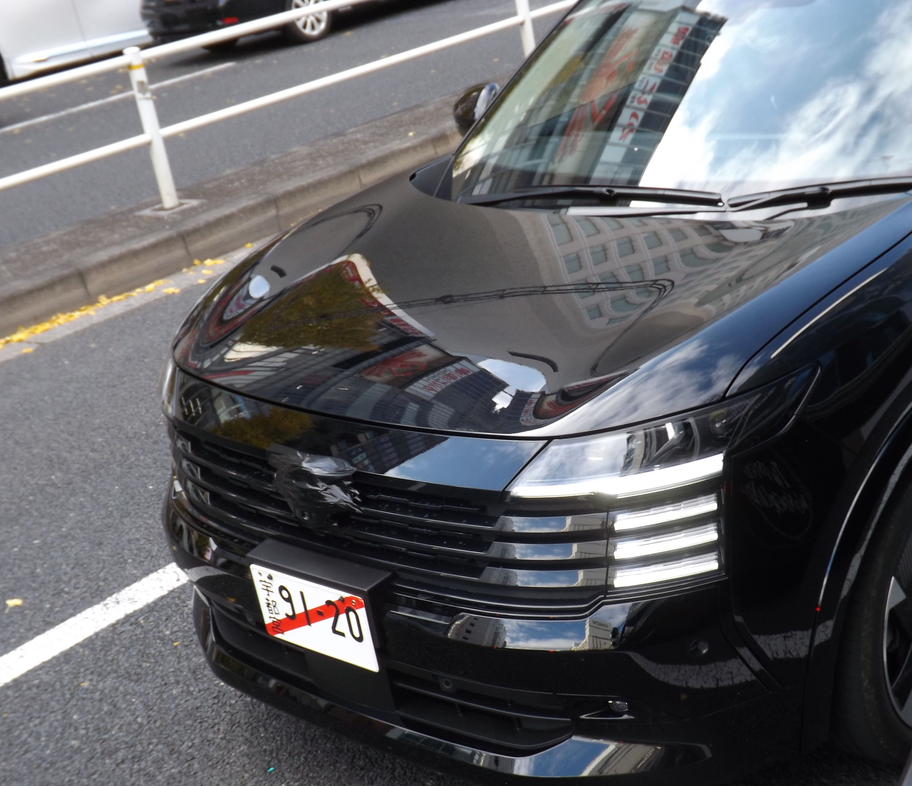 ▲新一代Nissan Kicks於日本現身測試，為明年發表暖身。（圖／翻攝自X@shibatorakotsu）